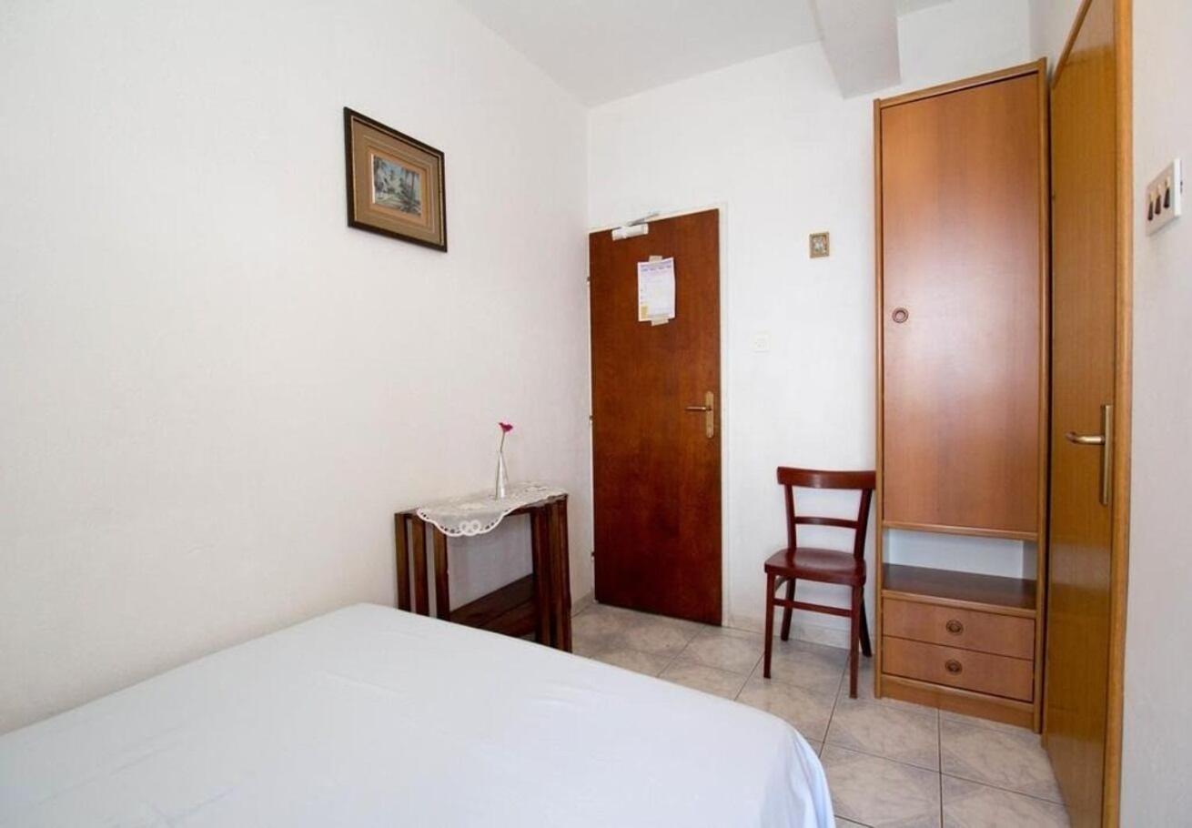 Apartments Juri Sucuraj Bagian luar foto